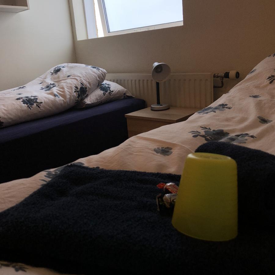 Vestmannsvatn Guesthouse Athaldalur Quarto foto
